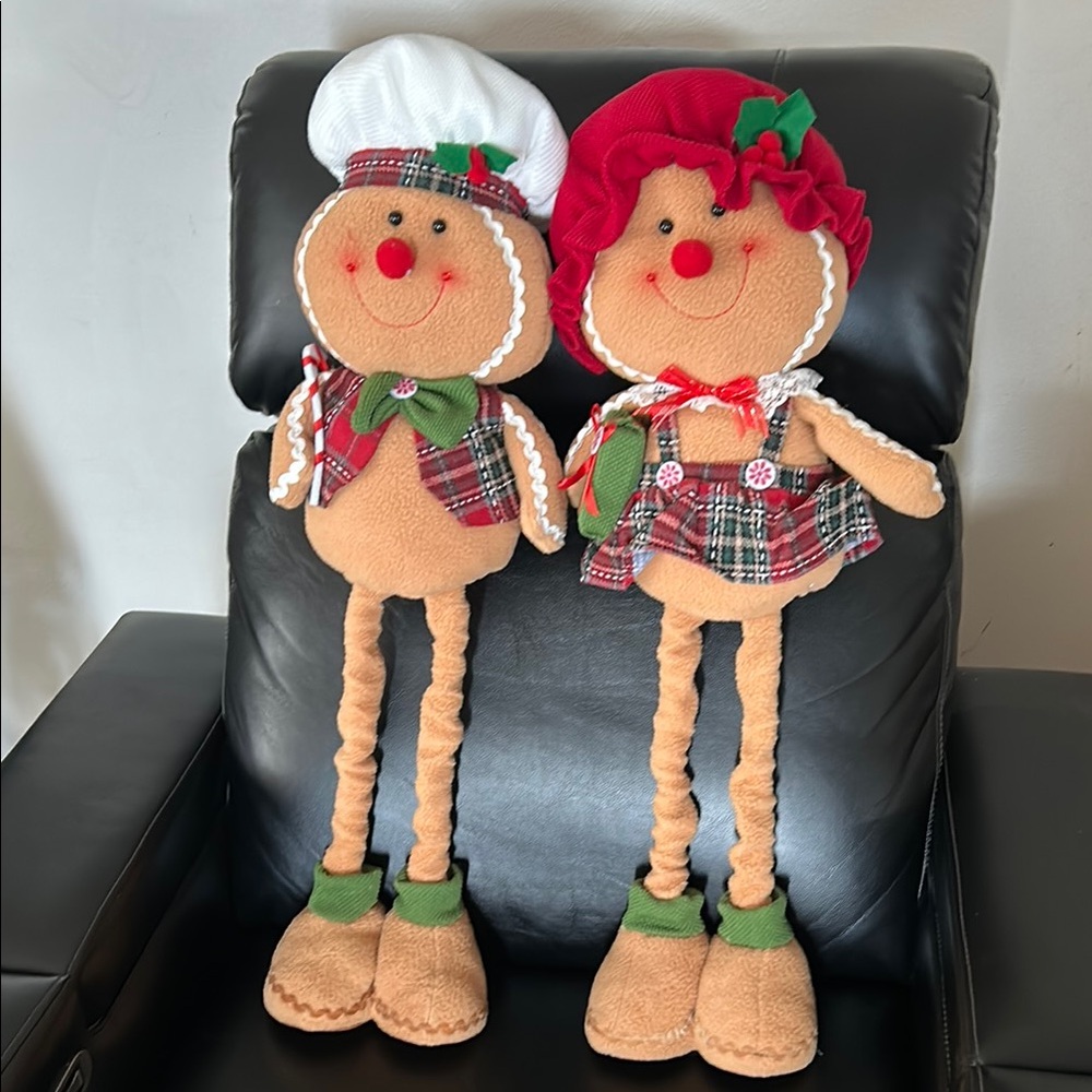 Festive Gingerbread Couple For A Merry Christmas Inviting Decoration